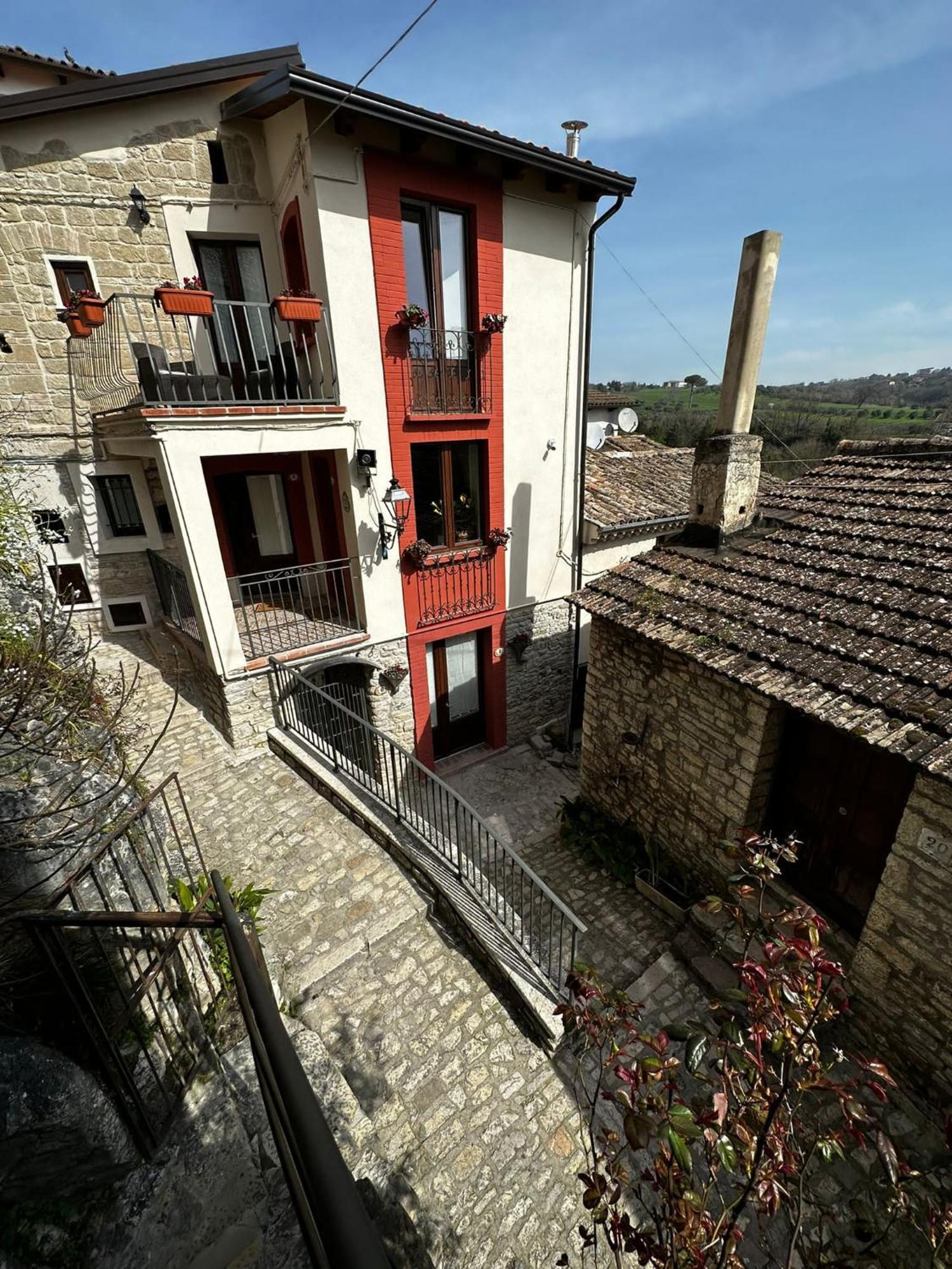 Dimora Forgione B&B - Pietrelcina Exterior photo